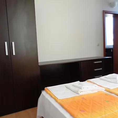 L4 Sunset 2 Apartman Napospart